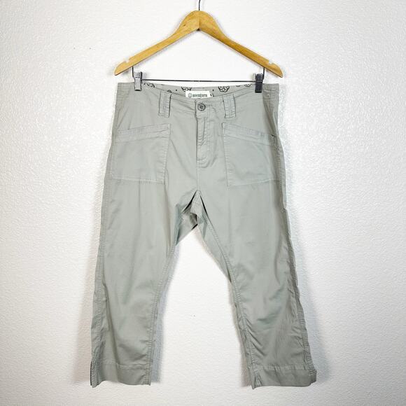 Aventura Pants - Casual Crop Utility Pants - Light Gray